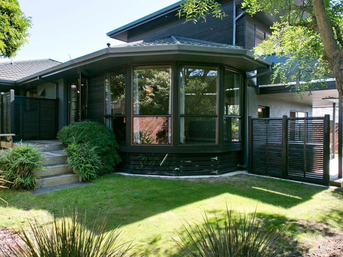 Taupo Escape - Rainbow Point Holiday Home Exterior photo